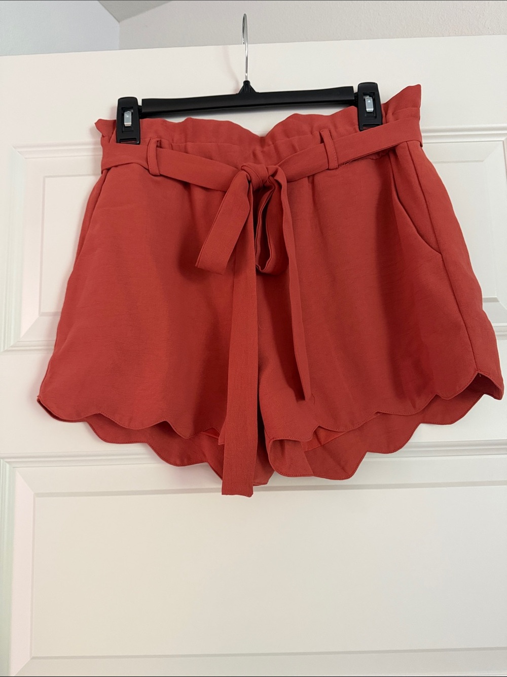 High-Waist Scallop Hem Tie-Belt Shorts in Rust